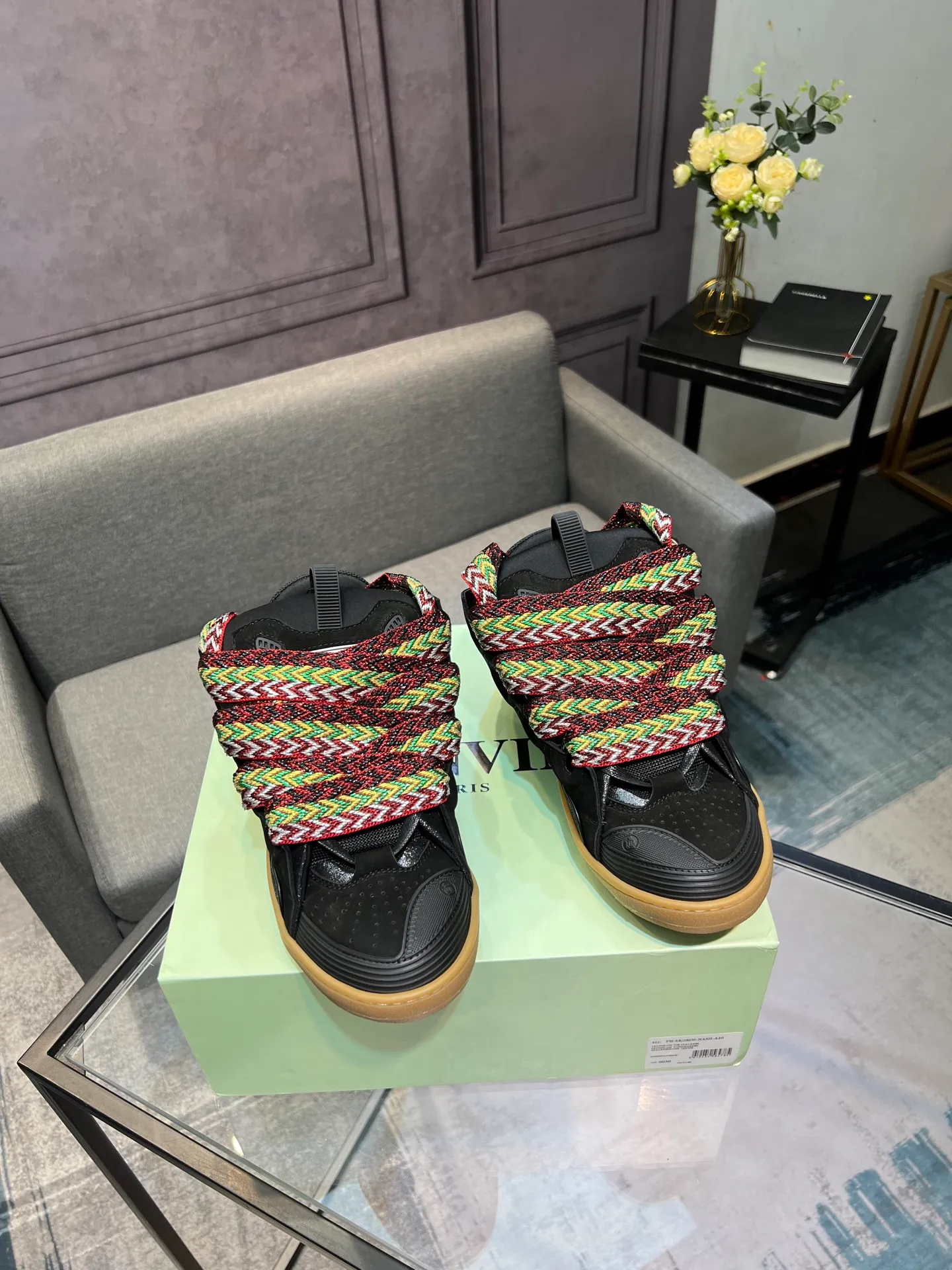 Men's men's shoes💰780 [LANVIN] Latest lace-up fashionable casual sneakers for couples High-quality CLAY couple series‼ ️ The latest trendy products of the season 🌈Many bloggers have planted grass and purchased the original open-mold customization. The upper and outsole are sewn with mark threads without edge sealing. Multiple material splicing combination design. Very versatile for fashionable and casual wear. Comfortable on the feet. Recommended for self-retention (upper cowhide + cow suede + breathable mesh) inner foot pad cowhide exclusive original open-mold clear logo rubber outsole ⚠️36-44 yards (45 custom-made)